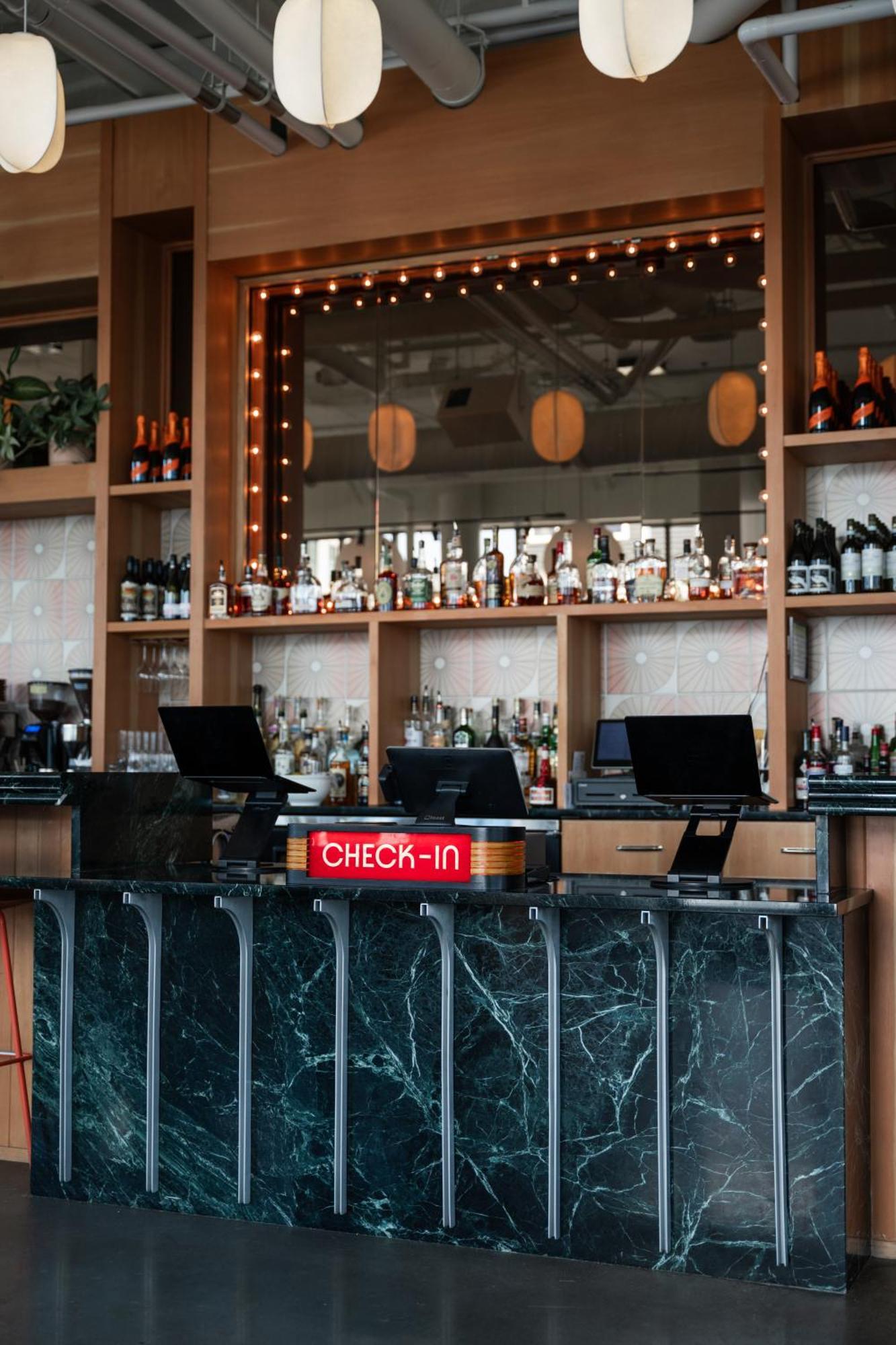 Waymore'S Guest House & Casual Club 纳什维尔 外观 照片